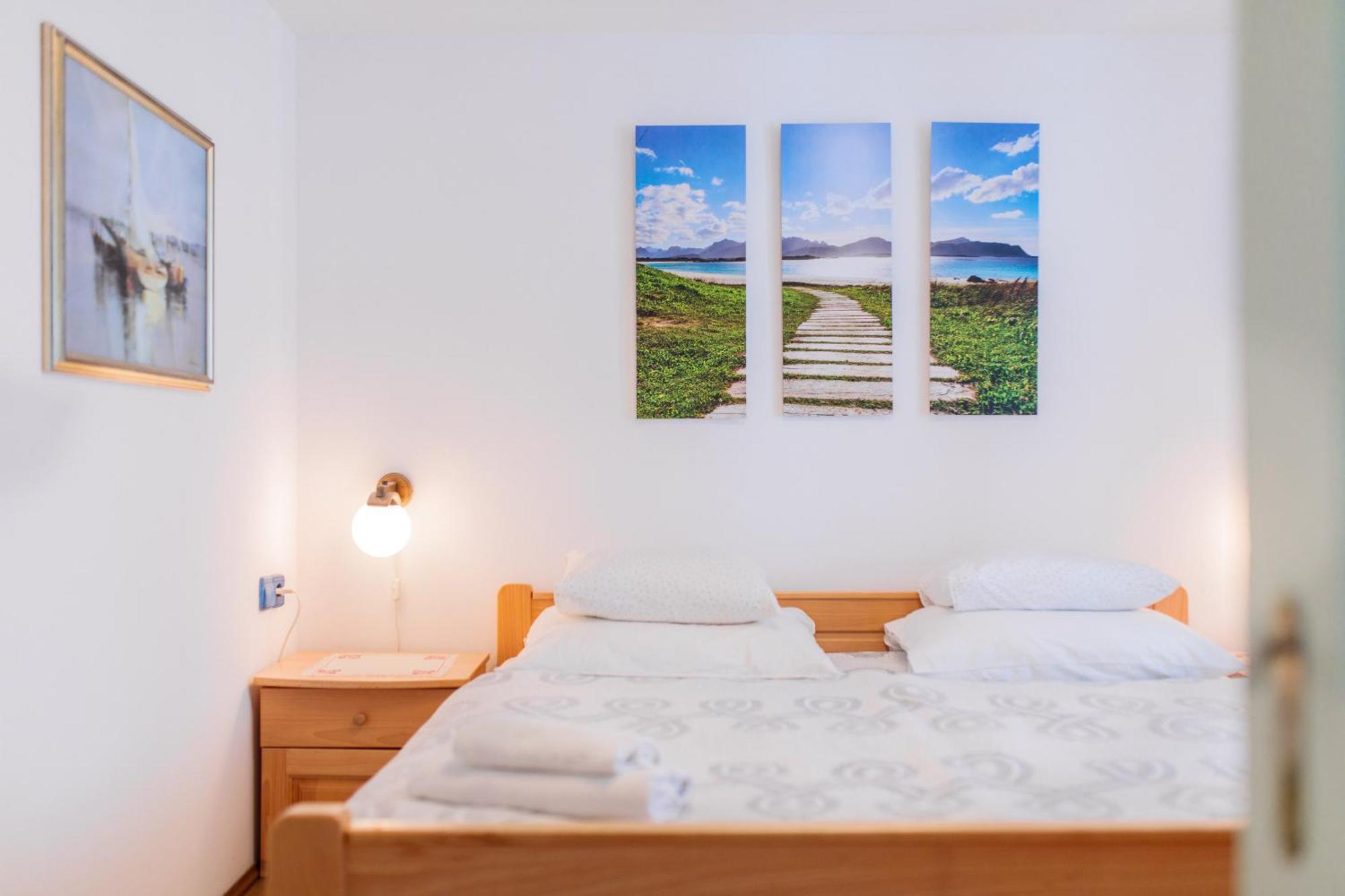 Apartment Villa Marija, Pinezici كرك المظهر الخارجي الصورة