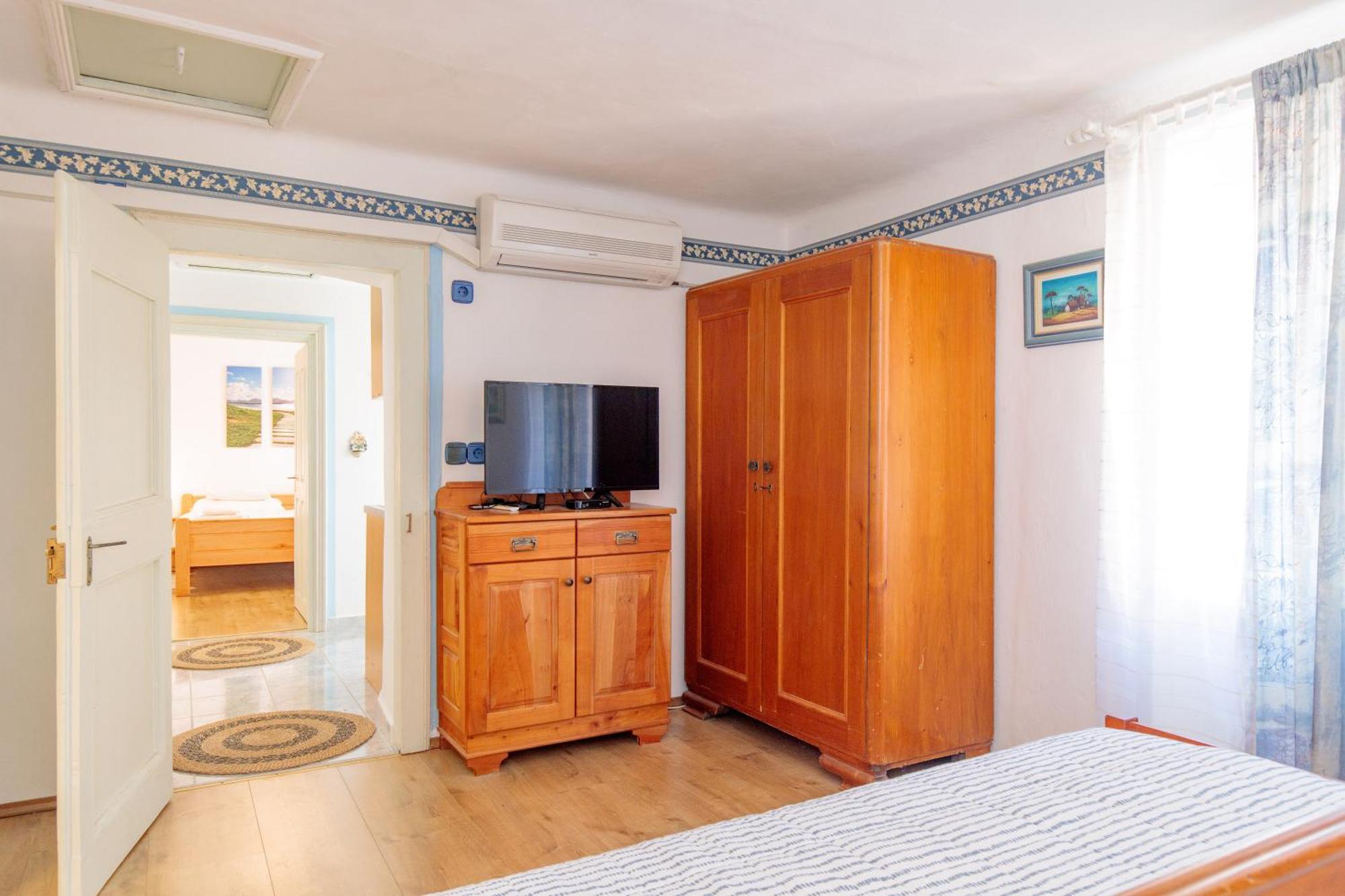 Apartment Villa Marija, Pinezici كرك المظهر الخارجي الصورة