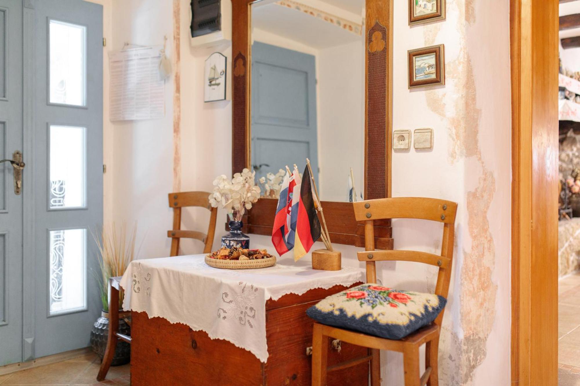Apartment Villa Marija, Pinezici كرك المظهر الخارجي الصورة